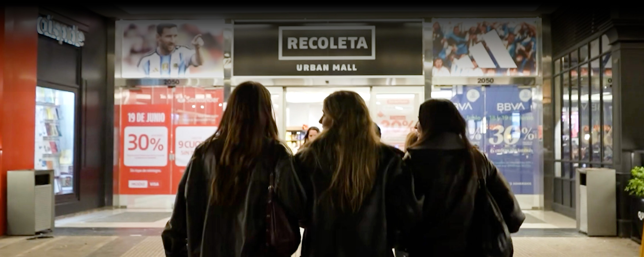 Recoleta Urban Mall Recoleta Urban Mall Shopping