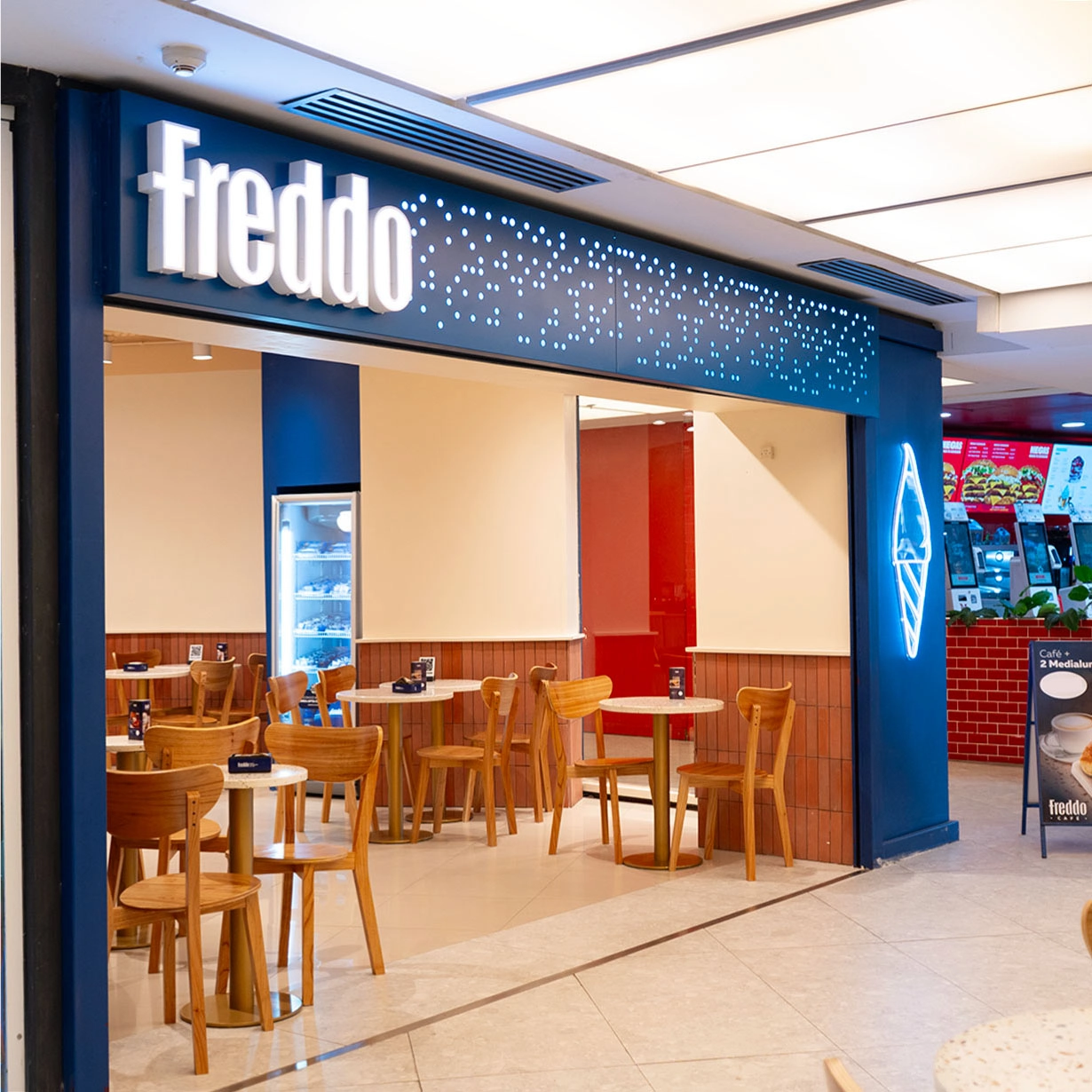 Centro comercialRecoleta Urban Mall marcas
